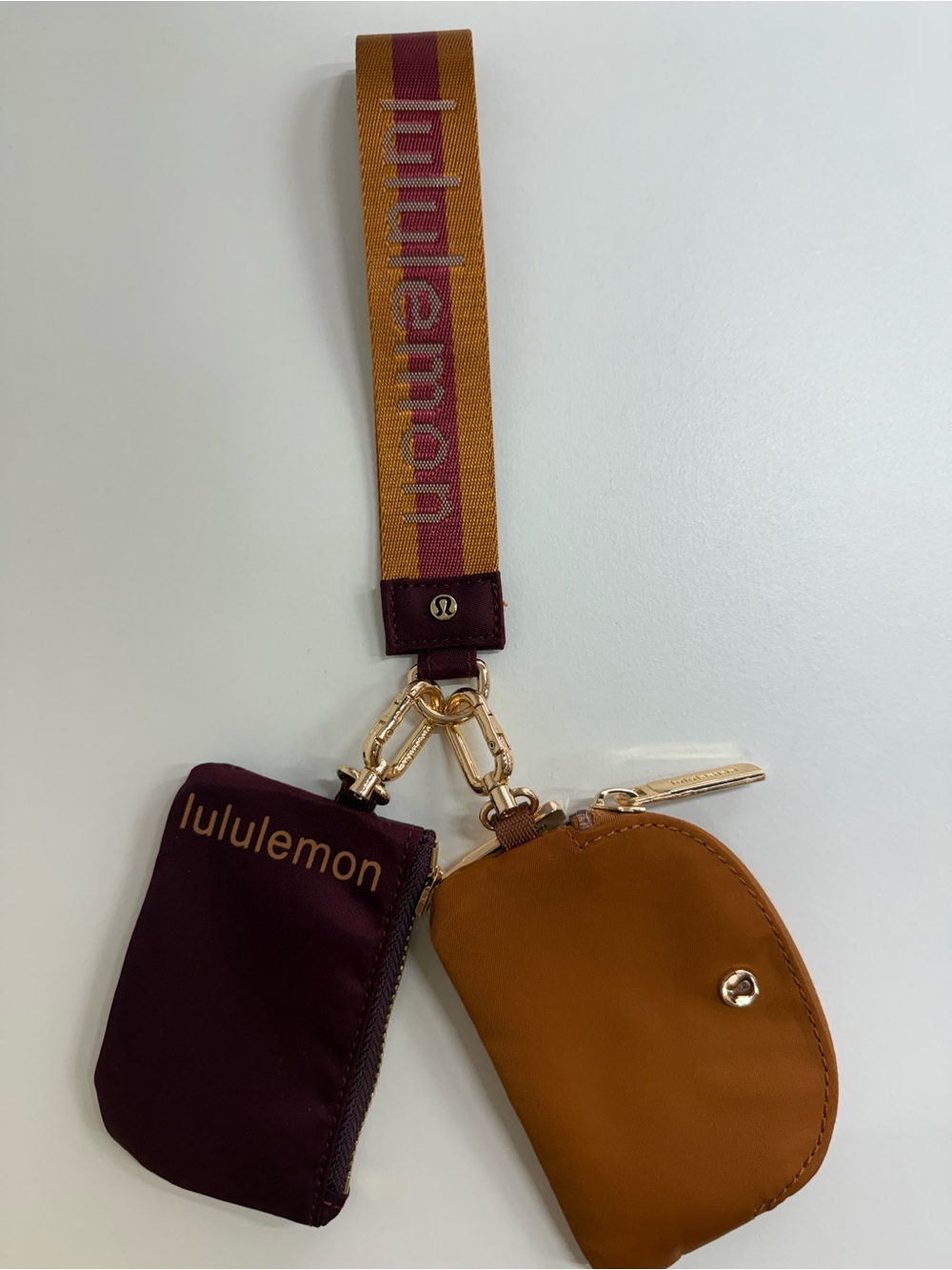 Lululemon wristlet dual pouch brand new without tag